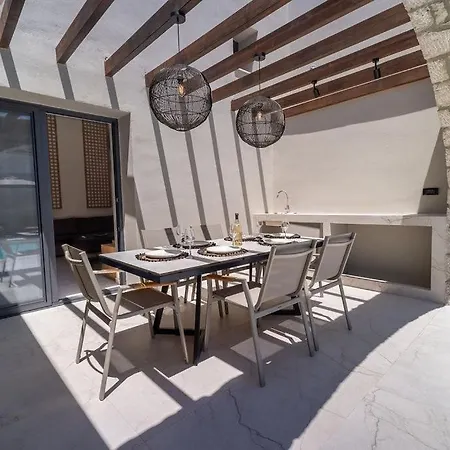 Kallithea Luxury -hermes- Villa *