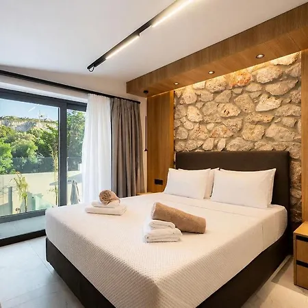 Villa Kallithea Luxury -hermes-